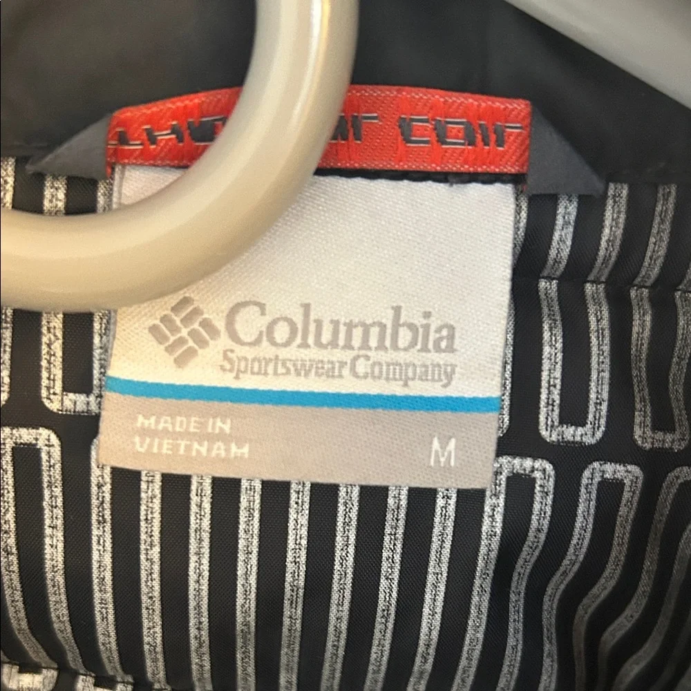 Columbia Men's Black Quilted Puffer Jacket - Picture 3 of 4